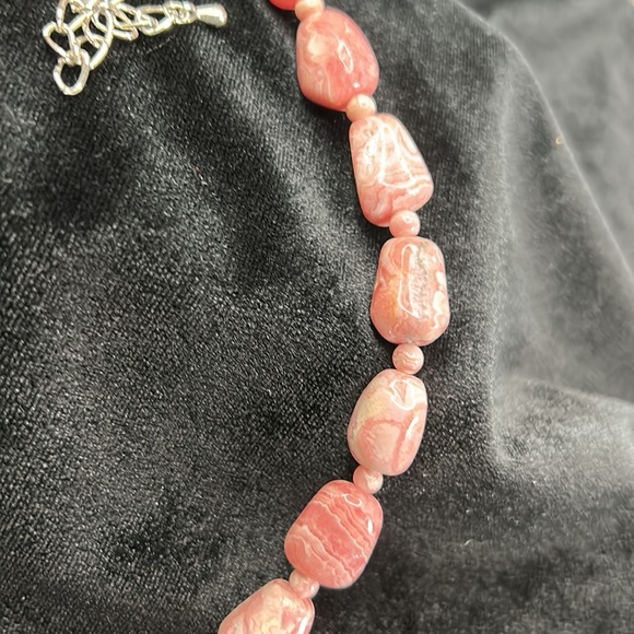 #42 Vintage Genuine Pink Lace Agate Necklace. Artisan Made - Picture 2 of 11
